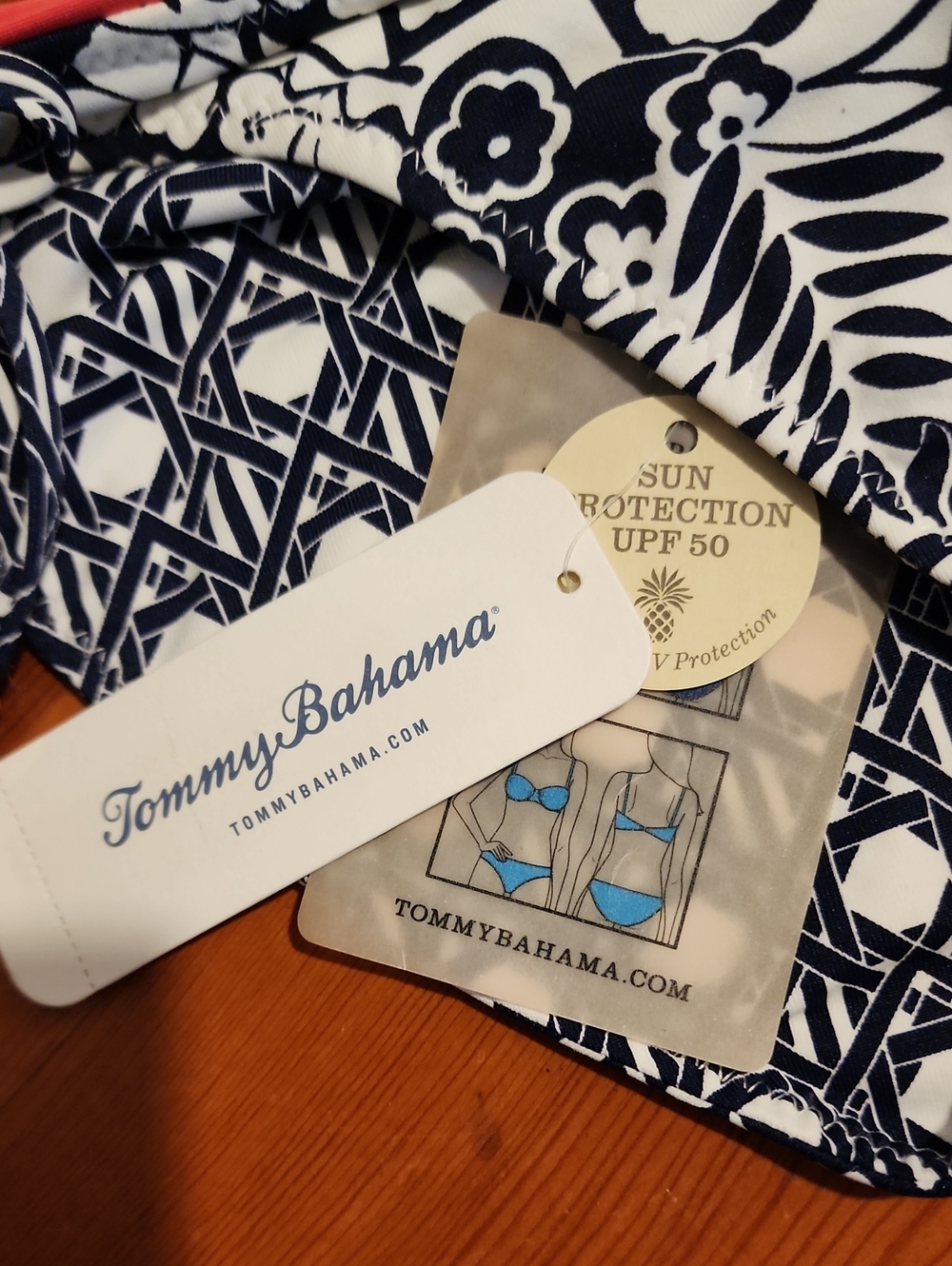 NEW! Tommy Bahama Navy, White Size XS Tie-Side Bikini Bottom UPF 50 - Picture 2 of 4